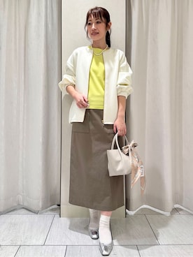 「esche（エッシュ）のアイテム」を使った、komiさん（レディース・164cm）の春コーディネート