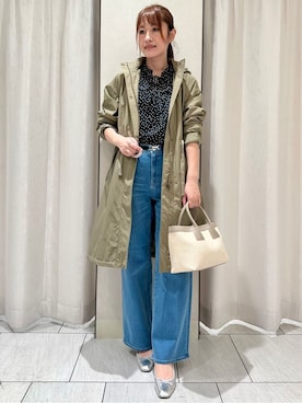 「アイテム（モッズコート、グリーン系）」を使った、komiさん（レディース・164cm）の春コーディネート