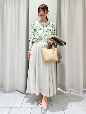 「アイテム（ノーカラーコート）」を使った、komiさん（レディース・164cm）の冬コーディネート