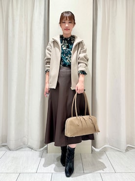 「アイテム（ボストンバッグ、ベージュ系）」を使った、komiさん（レディース・164cm）の秋コーディネート