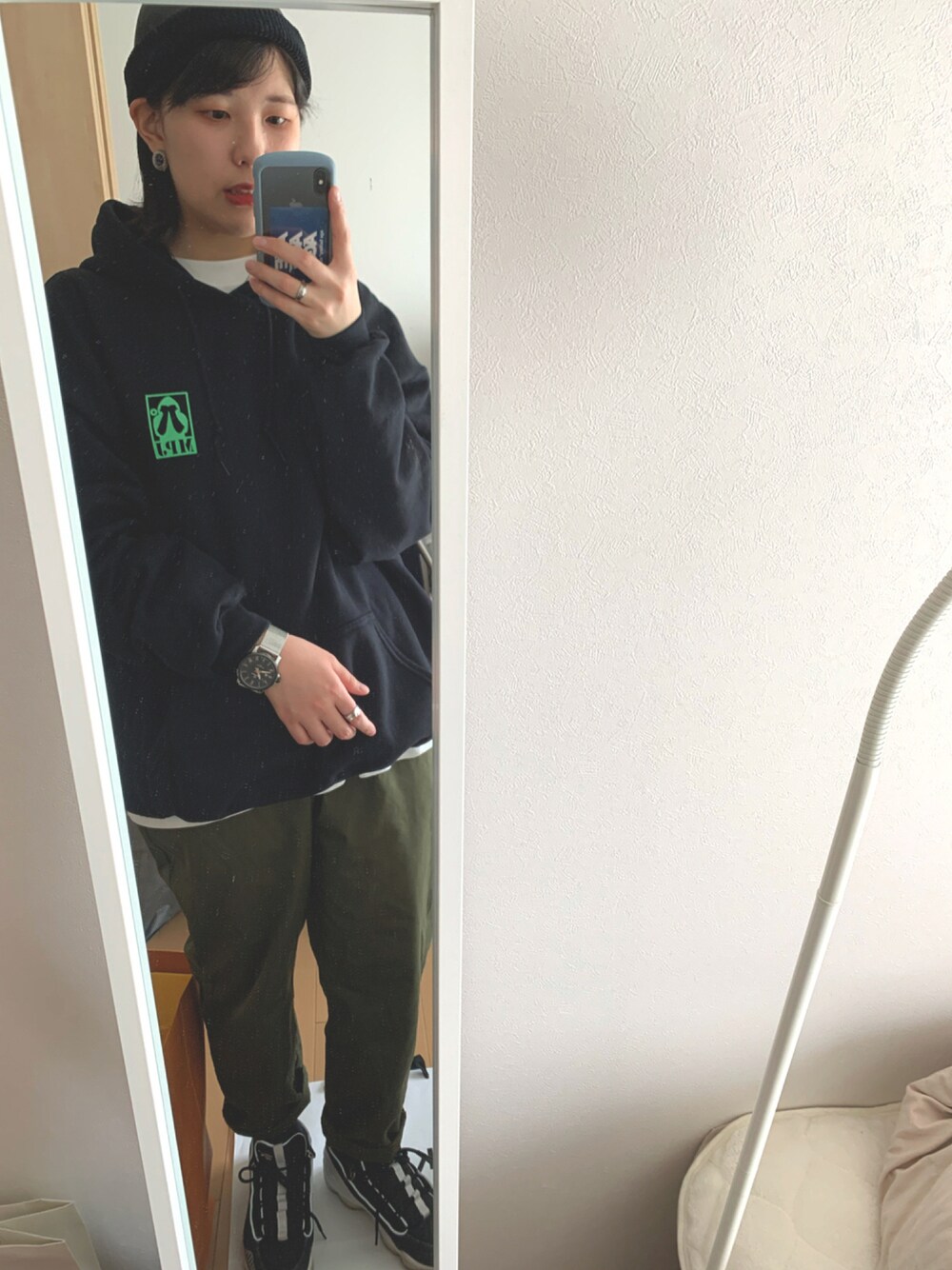 「メンズライク」｜「LHPのアイテム（パーカー、ブラック系）」を使った、miyukichanさん（レディース・165cm）の夏コーディネートの1枚目の写真