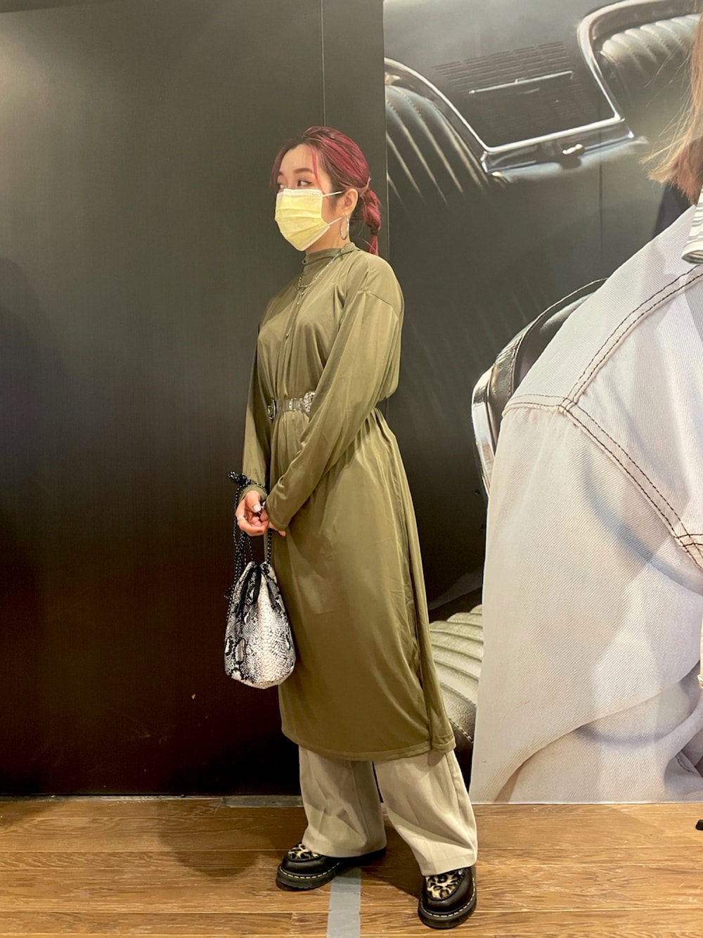 【美品】Dr.Martens ADRIAN LEO タッセル レオパードUK5 Dr. Martens（ドクターマーチン）の「《Dr.Martens》ADRIAN