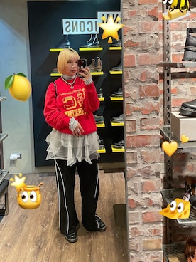 「RAGEBLUE（レイジブルー）のアイテム（スウェット）」を使った、wslさん（レディース・154cm）の冬コーディネート