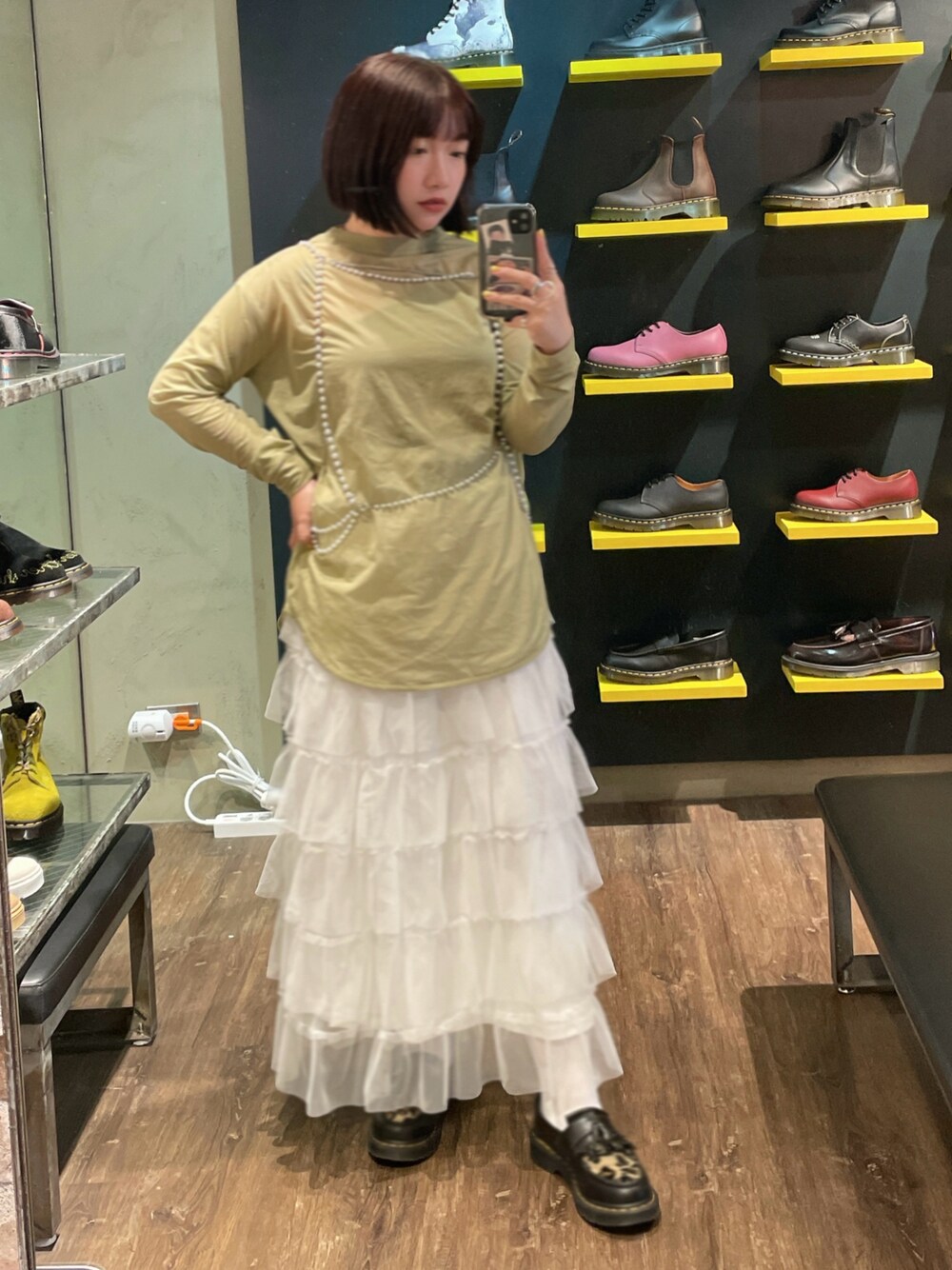 「LOWRYS FARMの２ＷＡＹフリルチュールスカート　978001（スカート、ホワイト系）」を使った、wslさん（レディース・154cm）の春コーディネートの1枚目の写真