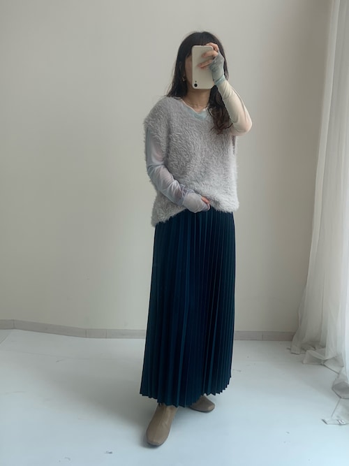 ニットベスト×スカート　おかよ シャギーニットベスト【コーディネートID：24410968】 通販【ニッセン】