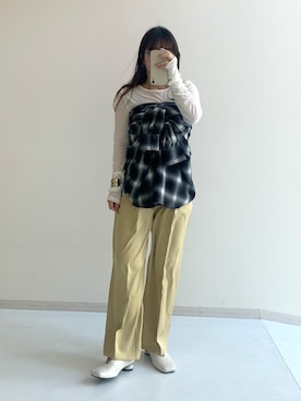 「レギュラー」｜「アイテム（スラックス）」を使った、たかゆかさん（レディース・154cm）の春コーディネート