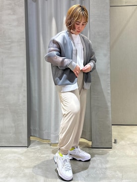 「PUMA（プーマ）の【PUMA】BLSTR ウィメンズシューズ（スニーカー）」を使った、ABECHIさん（レディース・152cm）の冬コーディネート