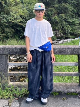 「elldu(エルドゥ)のバックヤードグレー(スニーカー)」を使った、reijiro さん(メンズ・165cm)の秋コーディネート