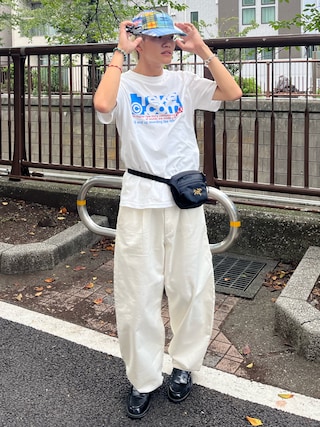 「TEKET(テケット)のFolder Tee White(Tシャツ/カットソー)」を使った、reijiro さん(メンズ・165cm)の夏コーディネート