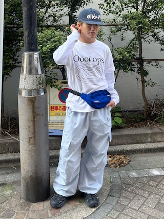 「BROKEN BASE（ブロークンベース）のナイロンテックアノラックパンツ（カーゴパンツ）」を使った、reijiro さん（メンズ・165cm）の春コーディネート