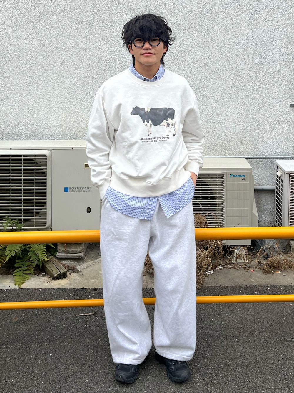 common gull products. 吹き寄せられたスウェット common gull products.（コモンガルプロダクツ）の「吹き寄せ