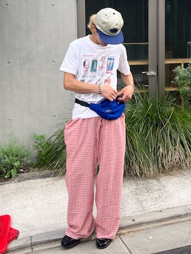 「JANSPORT（ジャンスポーツ）のアイテム（ボディバッグ/ウエストポーチ）」を使った、reijiro さん（メンズ・165cm）の夏コーディネート