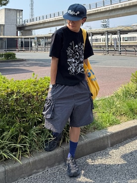 「黒Tシャツ」｜reijiro さん（メンズ・165cm）の秋コーディネート