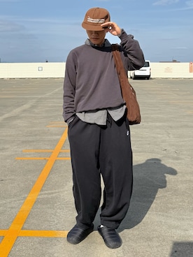 「アイテム（サンダル）」を使った、reijiro さん（メンズ・165cm・20代）の秋コーディネート