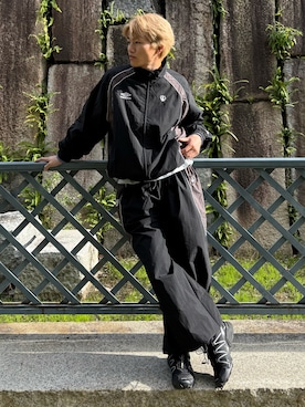 「アイテム（ナイロンジャケット）」を使った、reijiro さん（メンズ・165cm・20代）の秋コーディネート