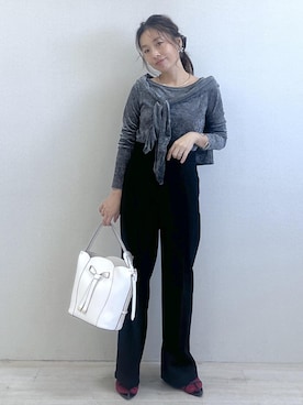 「アイテム（シュシュ）」を使った、yukaさん（レディース・152cm）の秋コーディネート