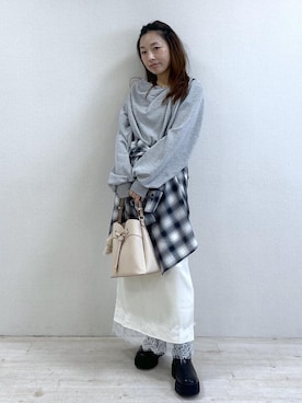 「VIS（ビス）のアイテム（アクセサリー）」を使った、yukaさん（レディース・152cm）の秋コーディネート