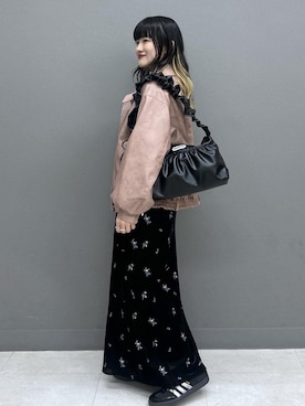 「VIS（ビス）のマルチWAYスネークレイヤードネックレス（ネックレス、シルバー系）」を使った、yuさん（レディース・157cm）の秋コーディネート