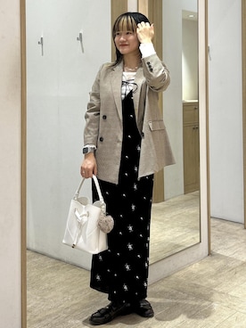 「アイテム（キーホルダー）」を使った、yuさん（レディース・157cm）の秋コーディネート
