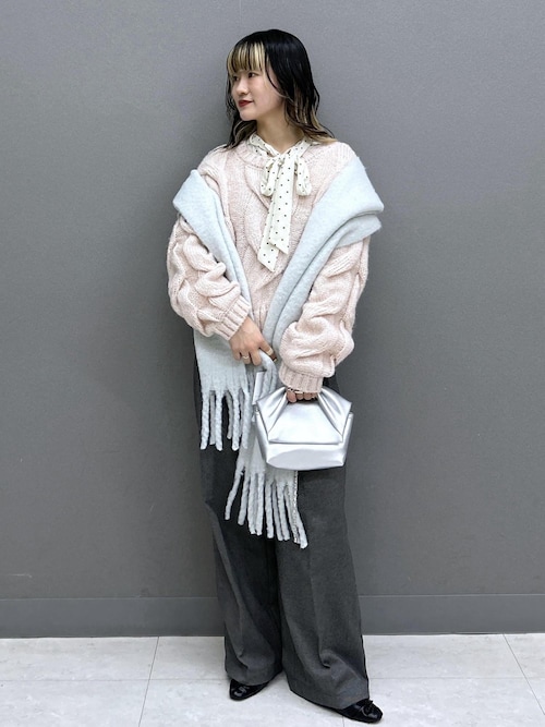 ふわふわフリンジマフラー/静電気防止（マフラー）｜VIS（ビス）の