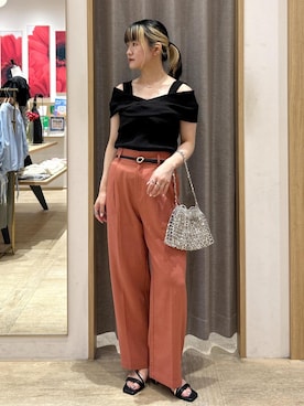 「アイテム（スラックス、オレンジ系）」を使った、yuさん（レディース・157cm）の夏コーディネート