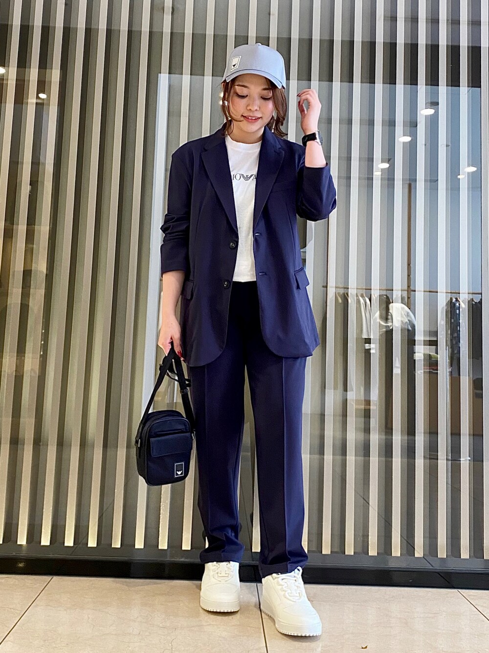 希少XL/極美品 アルマーニコレツィオーニ【光沢感で魅せる夏の