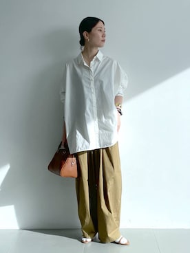 「アイテム（バングル/リストバンド）」を使った、shimomuさん（レディース・158cm・20代）の夏コーディネート