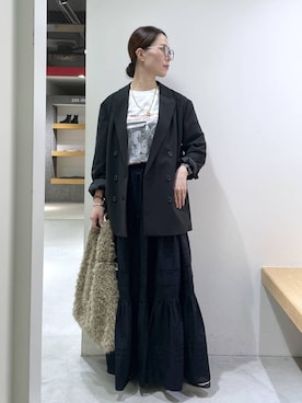 「アイテム（デジタル腕時計）」を使った、shimomuさん（レディース・158cm）の秋コーディネート
