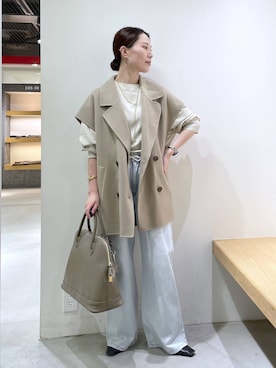 「アイテム（バングル/リストバンド）」を使った、shimomuさん（レディース・158cm・20代）の秋コーディネート