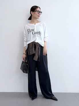 「BARNYARDSTORM（バンヤードストーム）のBARNYARDSTORM / シアーヘンリーロンＴ（Tシャツ/カットソー、ホワイト系）」を使った、shimomuさん（レディース）の秋コーディネート