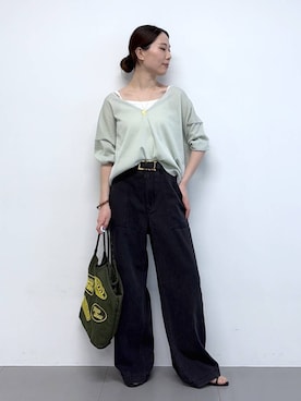 「BABYLONE（バビロン）のバックルベルト（ネックレス、ブラック系）」を使った、shimomuさん（レディース）の春コーディネート