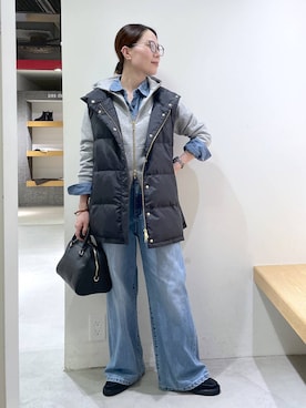 「アイテム（ダウンベスト）」を使った、shimomuさん（レディース・158cm）の秋コーディネート