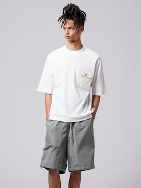 「TAION（タイオン）の【TAION(タイオン)】〈ユニセックス〉ノンダウン ミリタリー フラップポケット Tシャツ（Tシャツ/カットソー、ホワイト系）」を使った、TAION OFFICIALさん（レディース・169cm）の春コーディネート