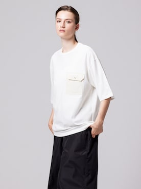 「TAION（タイオン）の【TAION(タイオン)】〈ユニセックス〉ノンダウン ミリタリー フラップポケット Tシャツ（Tシャツ/カットソー、ホワイト系）」を使った、TAION OFFICIALさん（レディース・169cm）の春コーディネート