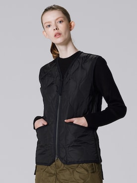 TAION OFFICIALさんのコーディネート