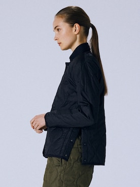 TAION OFFICIALさんのコーディネート