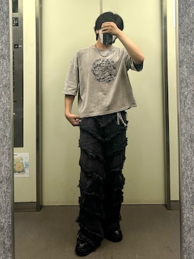 「GRANCY（グランシー）の【GRANCY】Graphic Design Reversible T-shirt / グラフィックデザインリバーシブルTシャツ（Tシャツ/カットソー）」を使った、　r(いいね、保存ありがとうございます)さん（メンズ・171cm・10代）の夏コーディネート