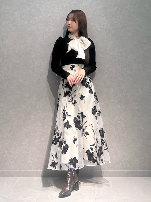 フロッキープリントフレアスカート（スカート）｜MERCURYDUO