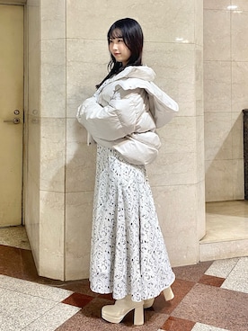 「MERCURYDUO（マーキュリーデュオ）のアイテム（ダウンジャケット/コート）」を使った、NANAさん（レディース・155cm）の秋コーディネート