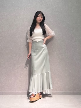 「MERCURYDUO（マーキュリーデュオ）の裾フリルマーメイドスカート（スカート、グリーン系）」を使った、NANAさん（レディース・155cm）の夏コーディネート