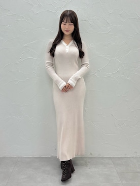 「アイテム（ワンピース/ドレス、ベージュ系）」を使った、NANAさん（レディース・155cm）の秋コーディネート