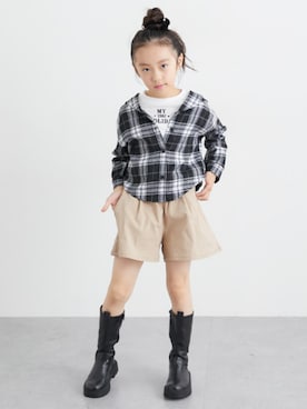 「アイテム（シャツ/ブラウス）」を使った、nissen Kids Modelsさん（キッズ・122cm）の秋コーディネート