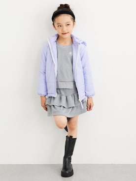 「アイテム（スウェット）」を使った、nissen Kids Modelsさん（キッズ・124cm）の秋コーディネート