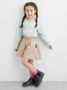 「アイテム（スカート）」を使った、nissen Kids Modelsさん（キッズ・120cm）の秋コーディネート