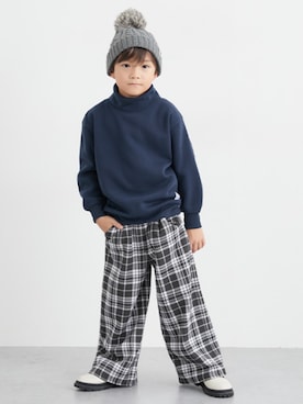 「アイテム（パンツ）」を使った、nissen Kids Modelsさん（キッズ・120cm）の秋コーディネート
