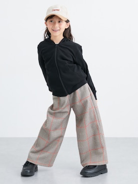「アイテム（パーカー）」を使った、nissen Kids Modelsさん（キッズ・120cm）の秋コーディネート