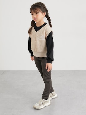 「アイテム（ベスト）」を使った、nissen Kids Modelsさん（キッズ・120cm）の秋コーディネート