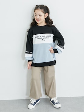 「通学スタイル」｜「アイテム（パンツ）」を使った、nissen Kids Modelsさん（キッズ・120cm）の秋コーディネート