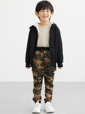 「アイテム（カーディガン/ボレロ、ブラウン系）」を使った、nissen Kids Modelsさん（キッズ・120cm）の冬コーディネート