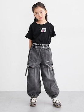 「QUNTSTYLE（キュントスタイル）の【LOVE BOAT】肩開き半袖Tシャツ（Tシャツ/カットソー、ブラック系）」を使った、nissen Kids Modelsさん（キッズ・121cm）の春コーディネート
